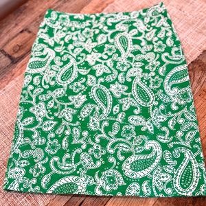❇️EUC - BODEN GREEN & WHITE PATTERNED MID-CALF SKIRT❇️